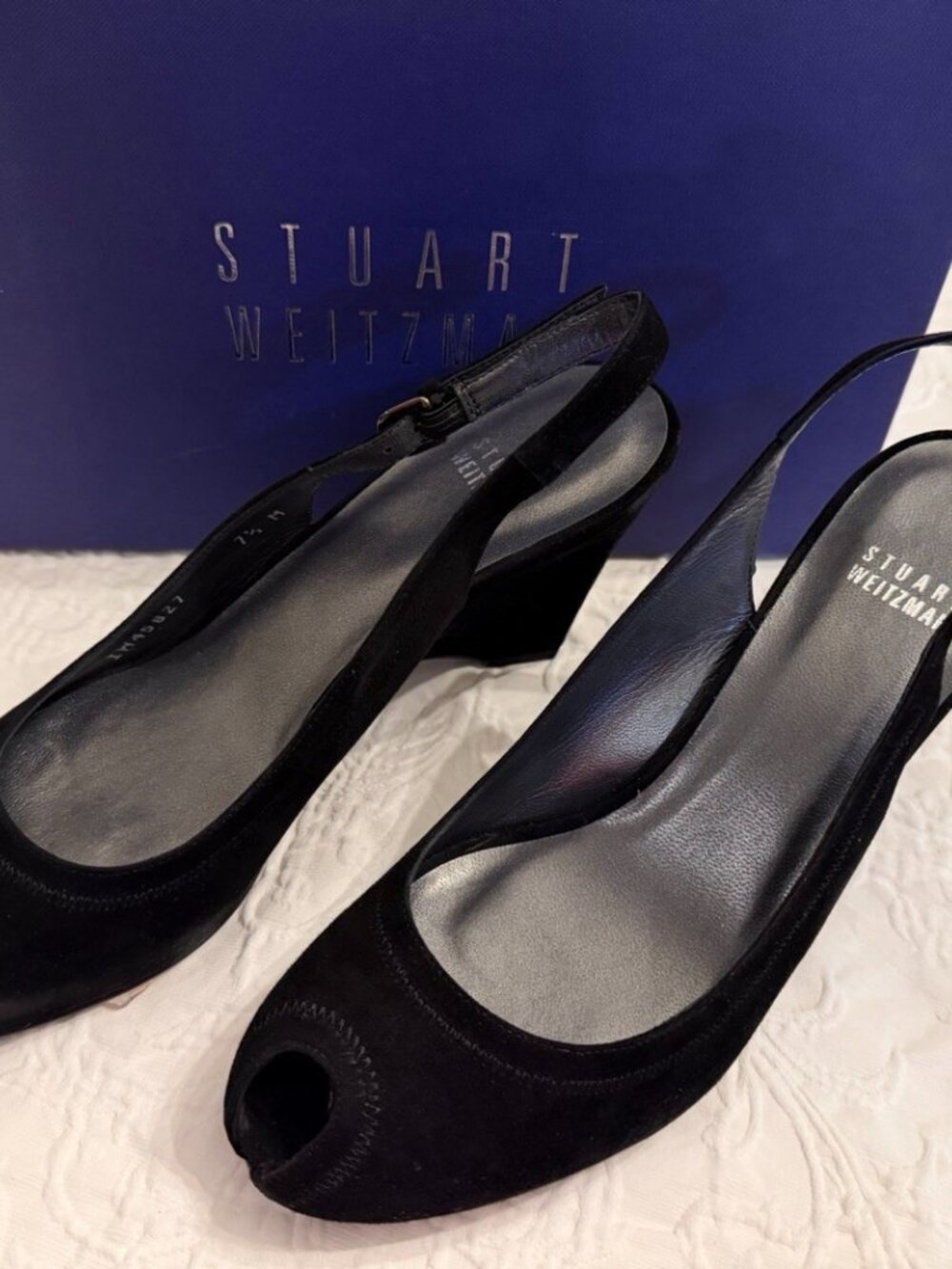 STUART WEITZMAN PEAKOSLING WEDGES BLACK SUEDE - Picture 2 of 8